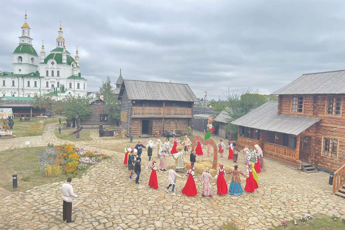 «СИБИРСКИЙ КАРНАВАЛ» Г. ЯЛУТОРОВСК
