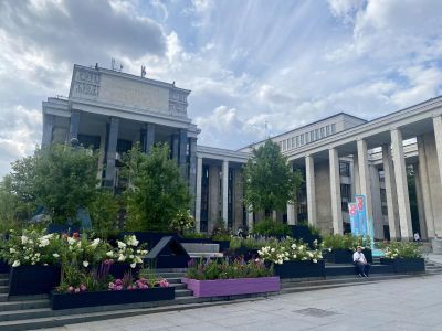От библиотеки Грозного до библиотеки Ленина
