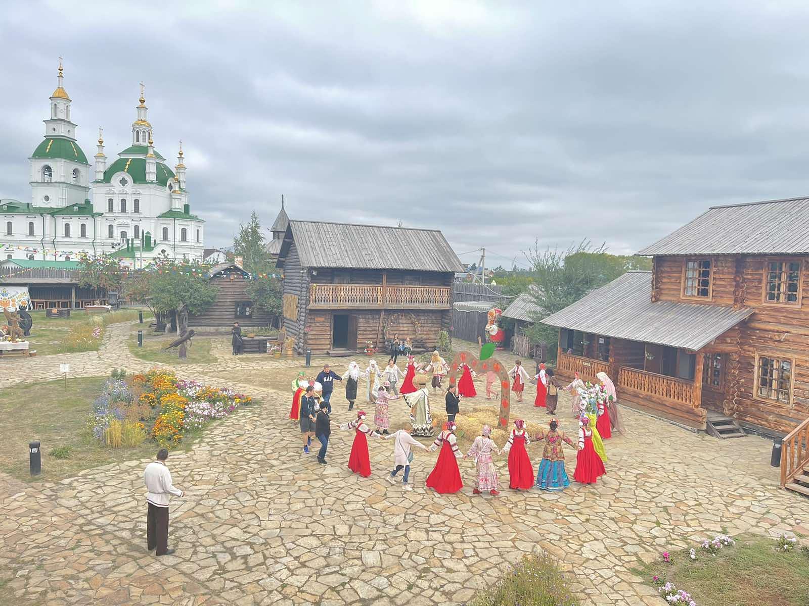 «СИБИРСКИЙ КАРНАВАЛ»  Г. ЯЛУТОРОВСК