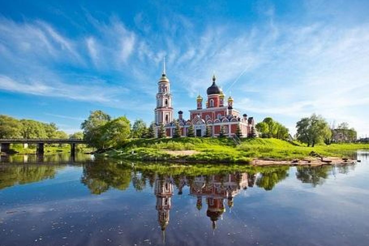 Выходные на родине России
