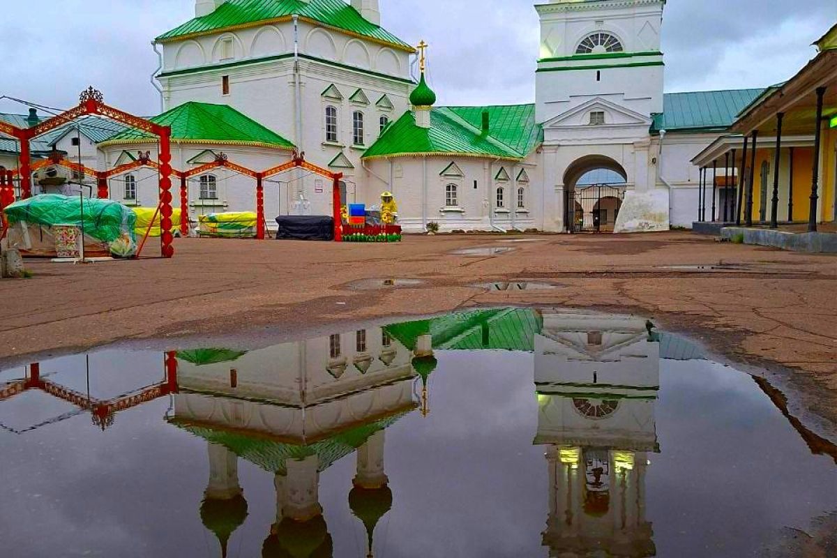 День в Костроме. Обзорная экскурсия, лосеферма, музей Сыра.