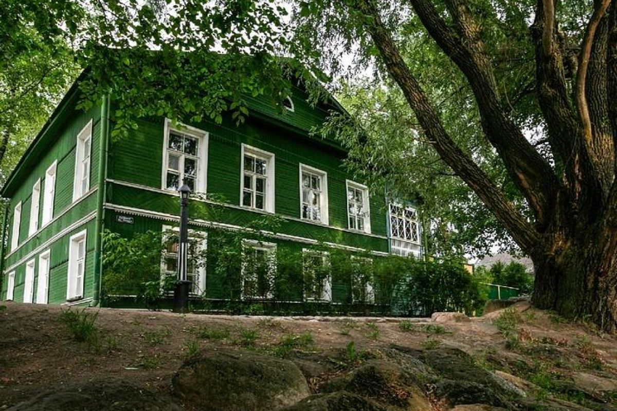 Выходные на родине России
