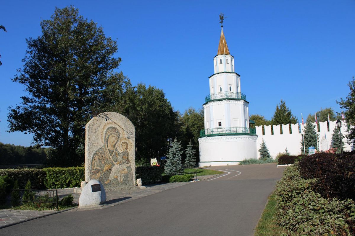 *Экскурсия «Святыни Татарстана»: Свияжск, Раифа, Храм всех религий