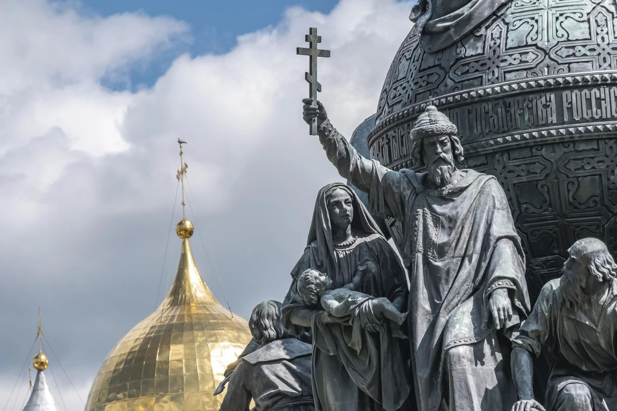 Симфония Севера с посещением Великого Новгорода 5 дней. Осень-Зима 2026