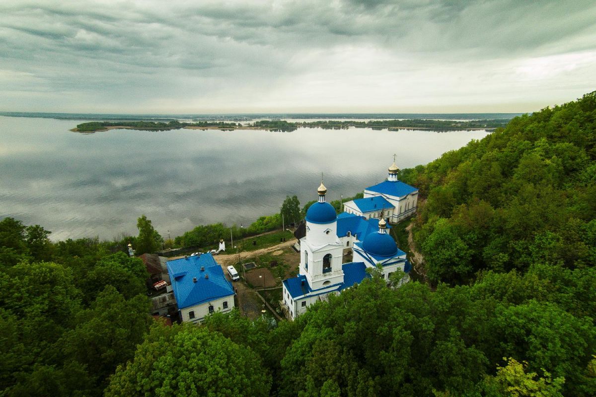 Прогулка на теплоходе+ автобусе в Свияжск ,Храм всех религий